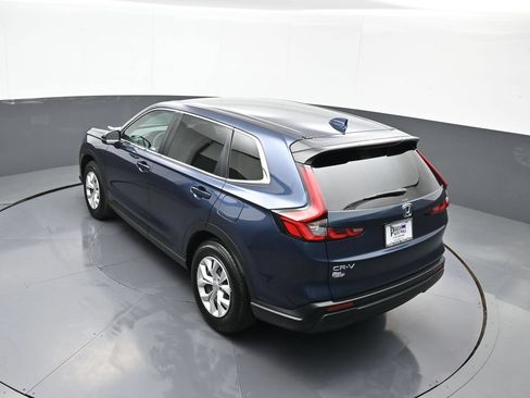 Certified 2025 Honda CR-V LX image 39