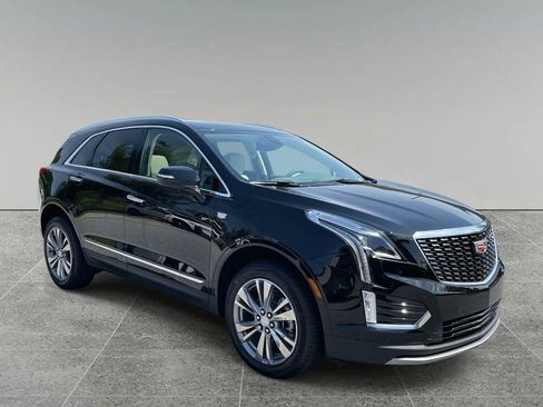 New 2025 Cadillac XT5 Premium Luxury image 7