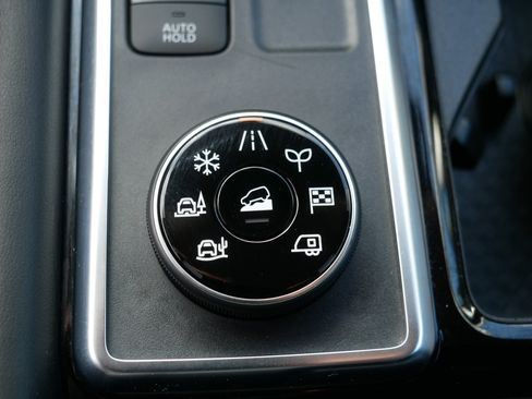 Certified 2023 Nissan Pathfinder SV AWD/4WD image 31
