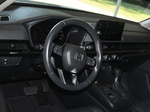 Used 2024 Honda CR-V EX-L image 9
