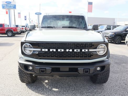 Used 2023 Ford Bronco Wildtrak image 8