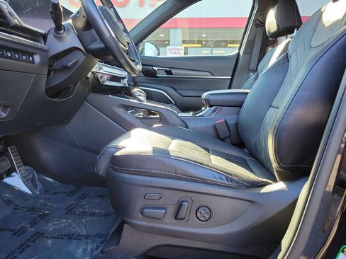 Used 2023 Kia Telluride SX Prestige X-Line image 16