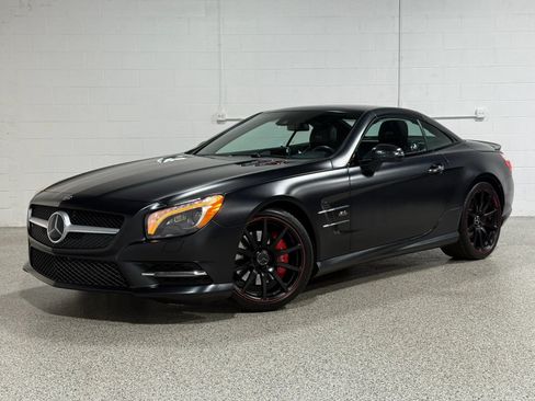 Used 2016 Mercedes-Benz SL 550 w/ Mille Miglia Edition image 4