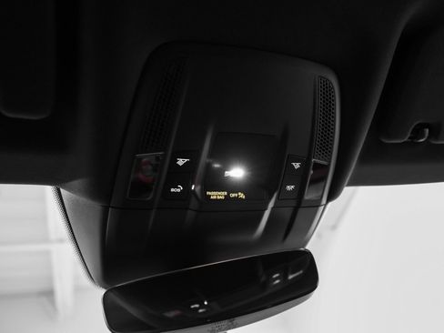 Certified 2023 Porsche Taycan image 32