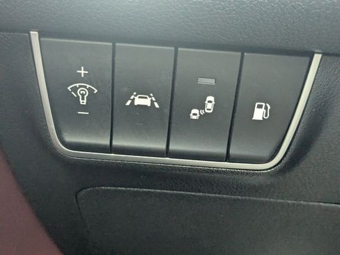 Used 2020 Kia Stinger GT1 image 32