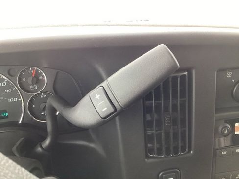 New 2026 Chevrolet Express 3500 Work Van w/ Power Convenience Package image 25