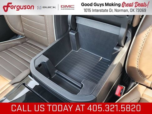 New 2026 GMC Yukon XL Denali Ultimate AWD/4WD image 40