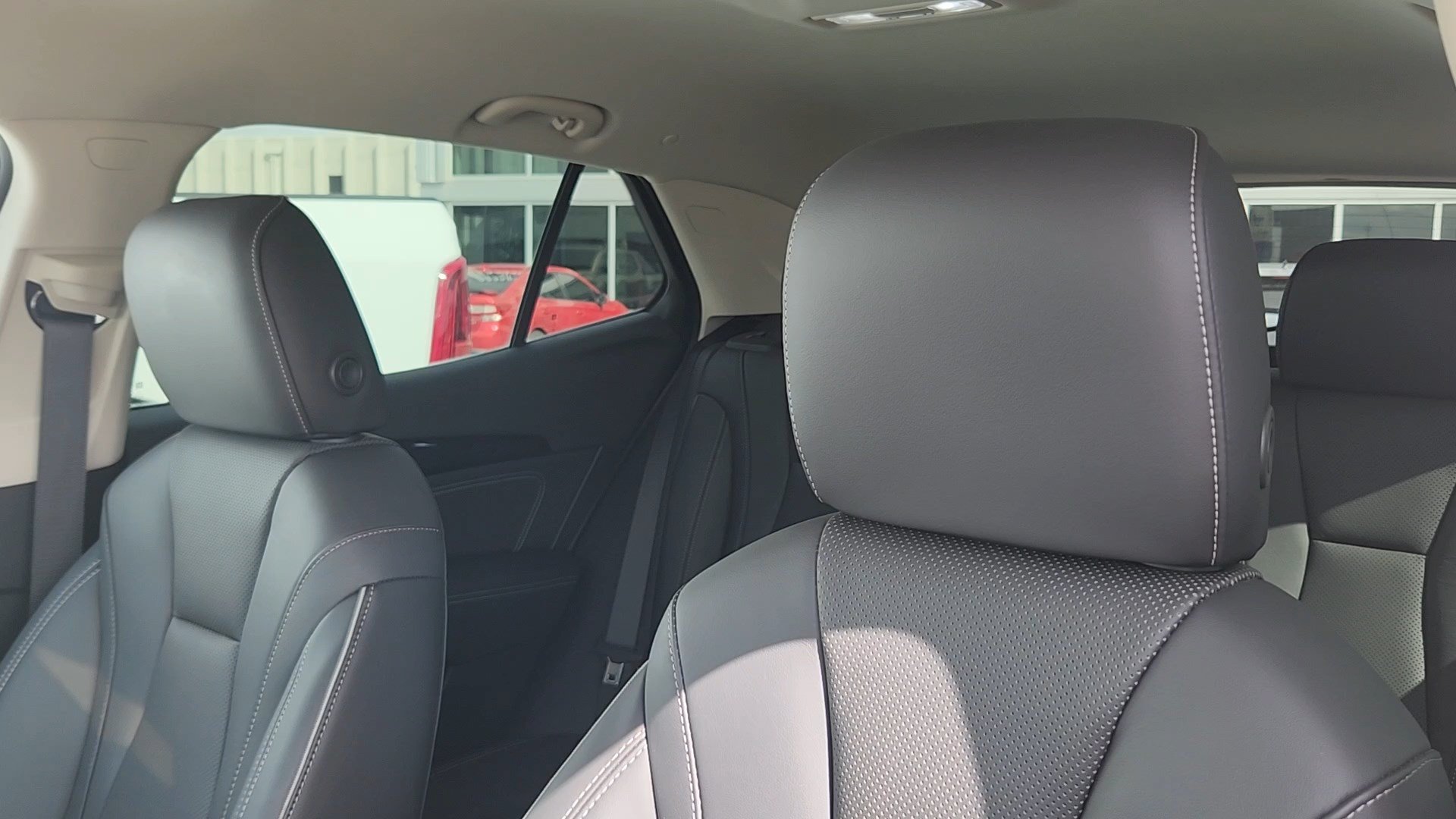 Used 2022 Buick Envision Essence w/ Safety Package AWD/4WD image 10