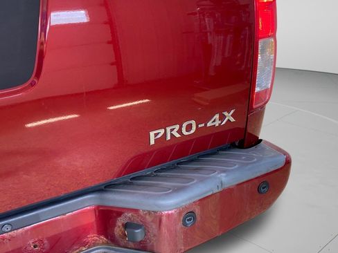 Used 2015 Nissan Frontier PRO-4X w/ Pro-4x Luxury Package AWD/4WD image 23
