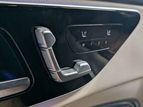 Used 2023 Mercedes-Benz GLC 300 w/ Exclusive Trim Package image 18