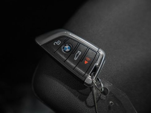 Used 2019 BMW 330i Sedan w/ Driving Assistance Package image 47