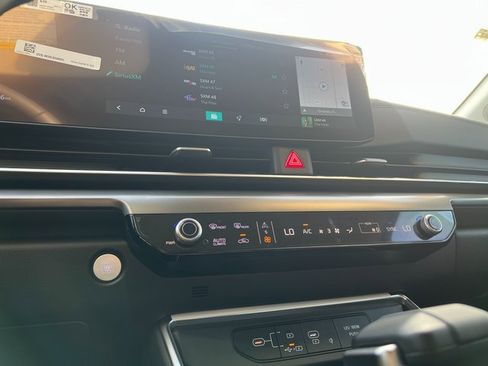 New 2026 Kia Carnival SX w/ SX Dark Edition Package image 26