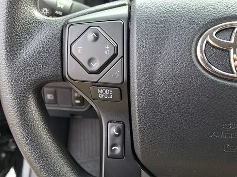 Used 2023 Toyota Tacoma SR AWD/4WD image 23