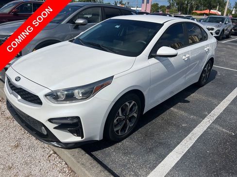 Certified 2021 Kia Forte LXS FWD image 1
