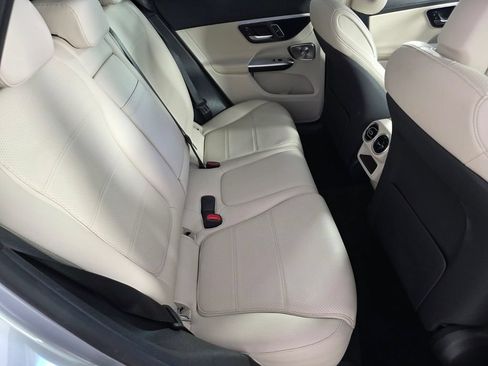 Certified 2024 Mercedes-Benz GLC 300 image 25