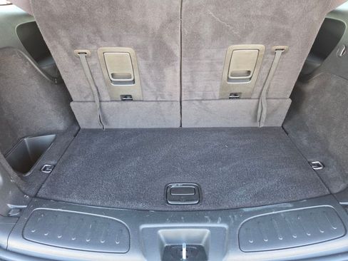 Used 2024 Dodge Durango SXT w/ SXT Blacktop Group RWD image 18