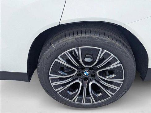 Used 2025 BMW X3 xDrive30i w/ Convenience Package image 9