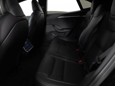 Used 2023 Tesla Model S Plaid AWD/4WD image 17