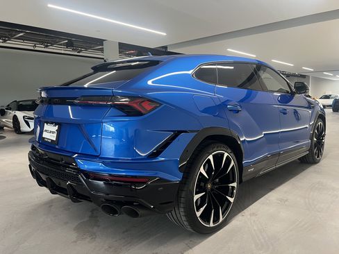 Used 2023 Lamborghini Urus S AWD/4WD image 8