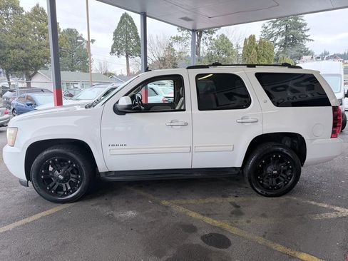 Used 2011 Chevrolet Tahoe LT image 4