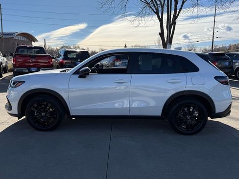 Certified 2026 Honda HR-V Sport image 8