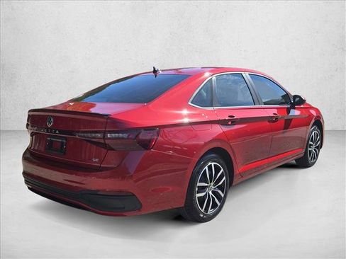 New 2026 Volkswagen Jetta SE image 5