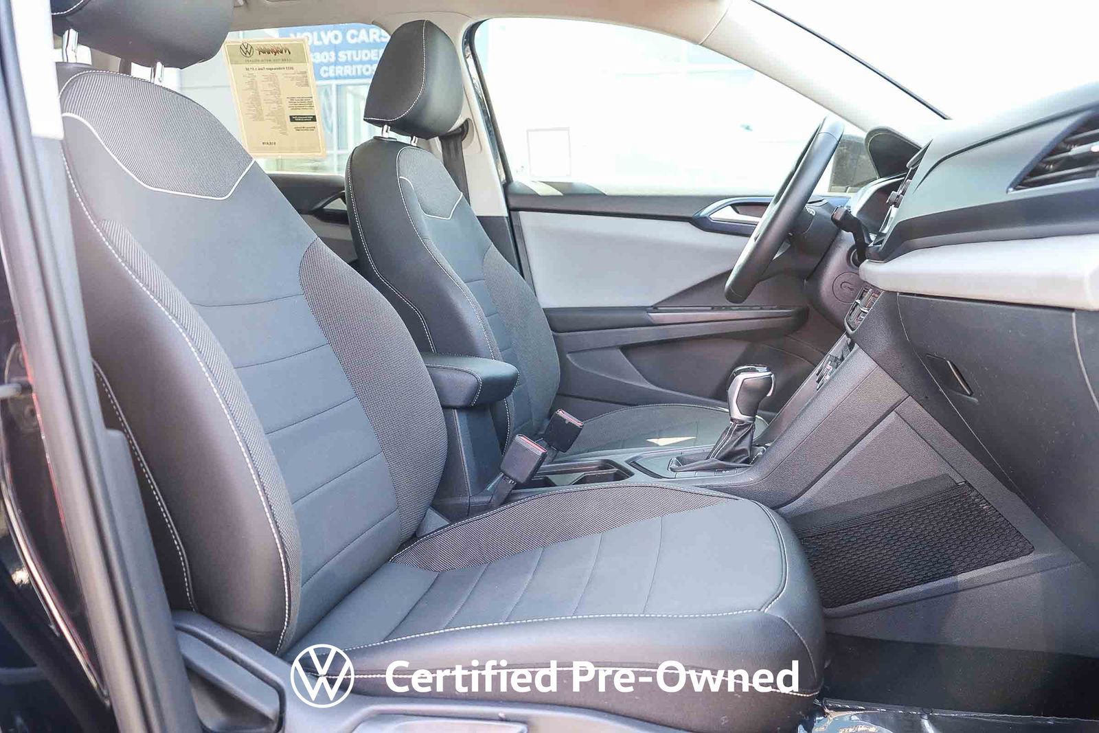 Certified 2023 Volkswagen Taos SE FWD image 18