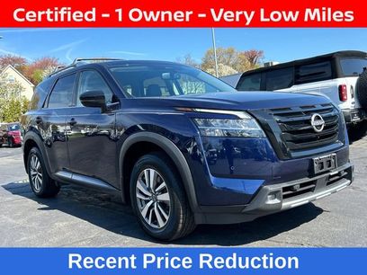 Certified 2022 Nissan Pathfinder SL