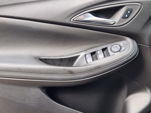 Certified 2024 Buick Encore GX Preferred w/ Comfort Package image 19