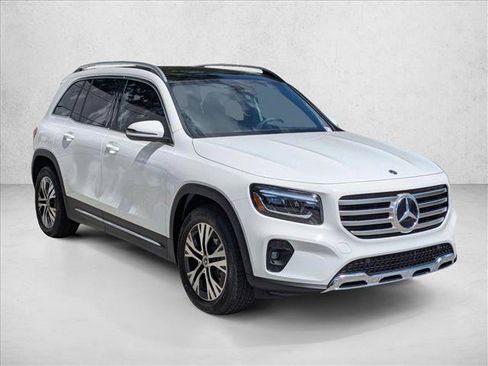 Used 2026 Mercedes-Benz GLB 250 image 7
