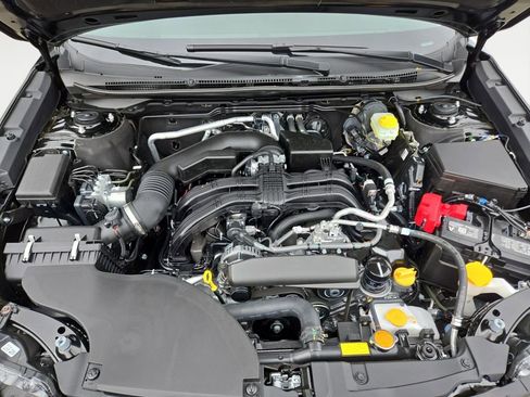 Certified 2025 Subaru Outback Limited image 18