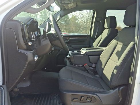 New 2026 GMC Sierra 1500 Elevation image 6