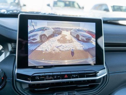 New 2026 Jeep Compass Limited image 22