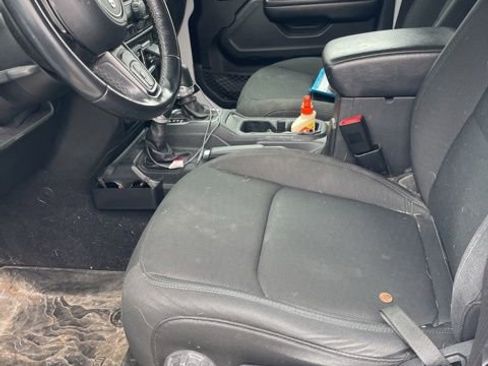 Used 2020 Jeep Wrangler Unlimited Sport S image 13