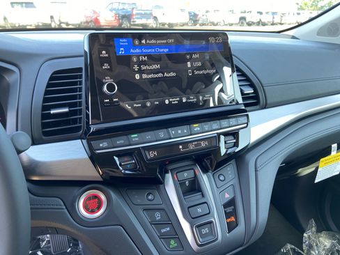 New 2026 Honda Odyssey EX-L image 37