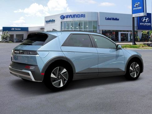 New 2025 Hyundai Ioniq 5 SEL image 8