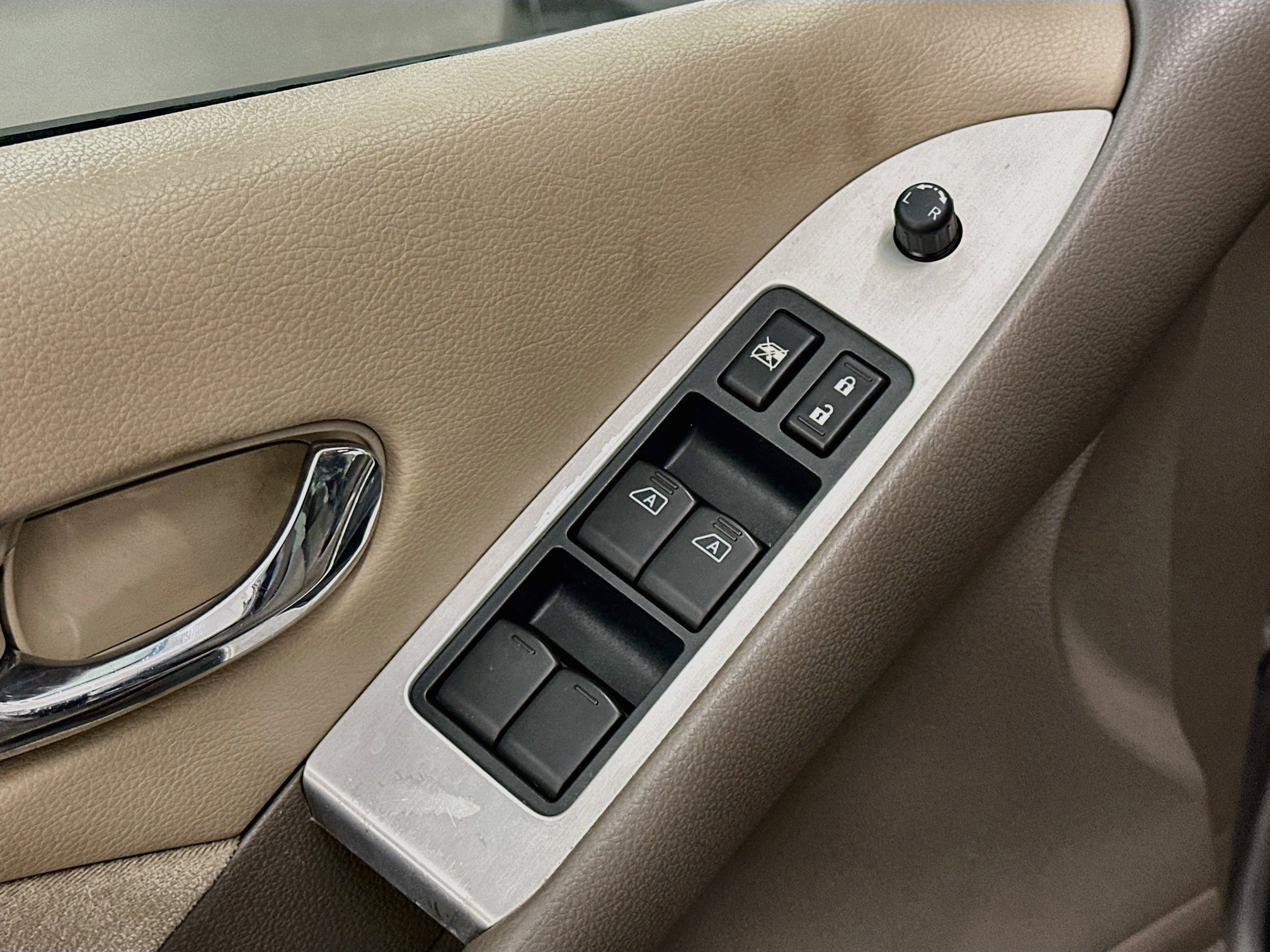 Used 2009 Nissan Murano SL w/ Premium Pkg AWD/4WD image 15