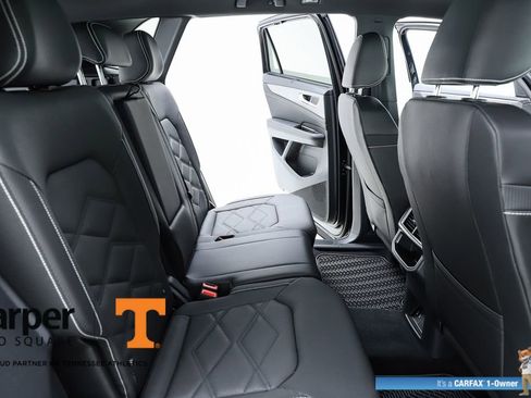 Used 2025 Volkswagen Atlas Cross Sport SE w/ Panoramic Sunroof Package image 77