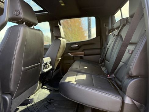 Used 2019 Chevrolet Silverado 1500 High Country image 10