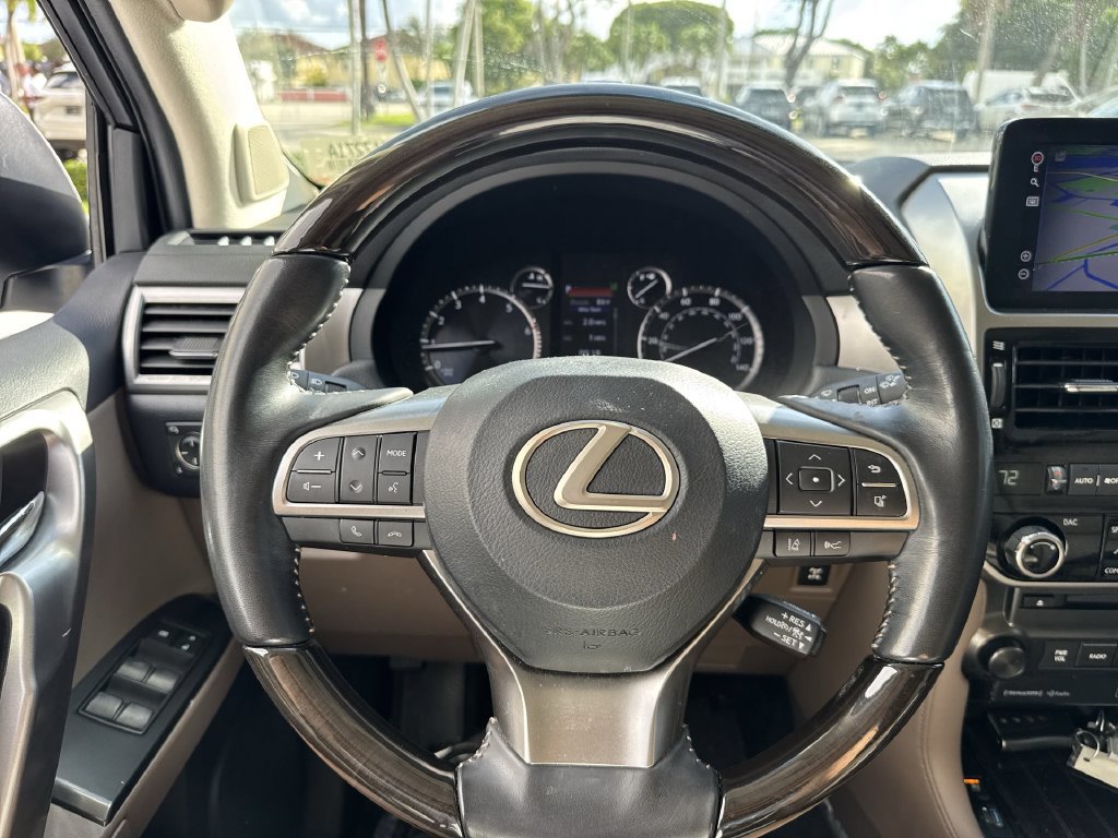 Used 2023 Lexus GX 460 Luxury w/ Accessory Package AWD/4WD image 48