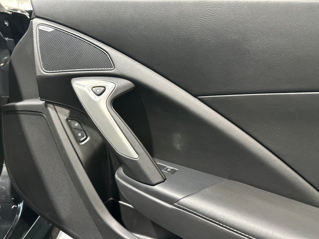 Used 2017 Chevrolet Corvette Stingray Coupe RWD image 44