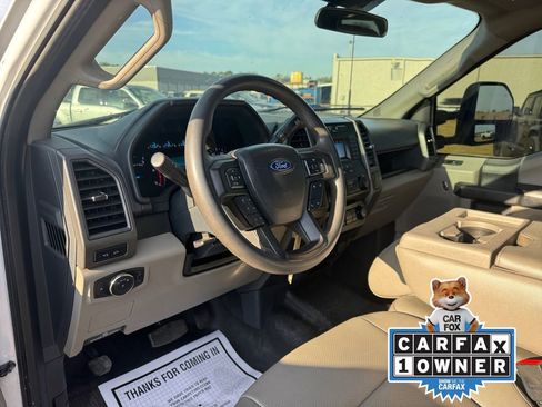 Used 2022 Ford F550 2WD Crew Cab Super Duty w/ Power Equipment Group image 31