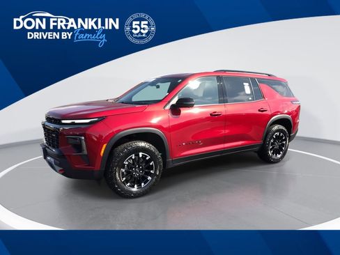Used 2025 Chevrolet Traverse Z71 AWD/4WD image 1