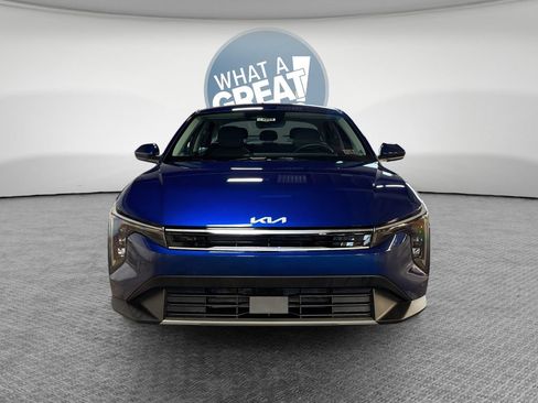 Certified 2025 Kia K4 EX FWD image 9