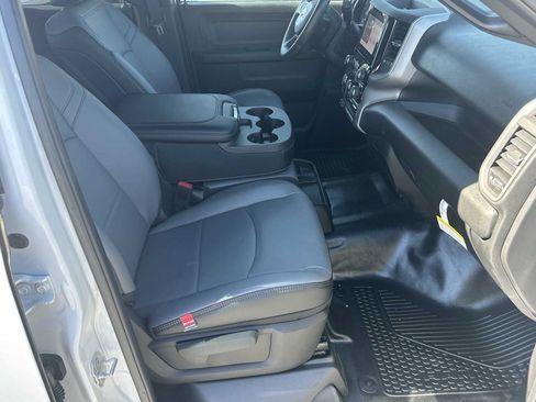 New 2026 RAM 2500 Tradesman w/ Chrome Appearance Group AWD/4WD image 13