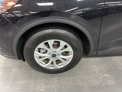 Used 2023 Ford Escape Active AWD/4WD image 39
