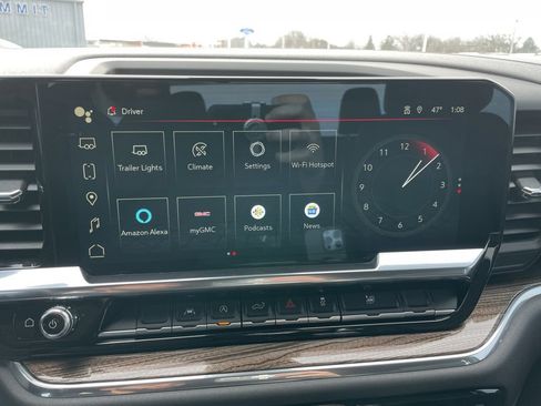 Used 2024 GMC Sierra 1500 Elevation image 16