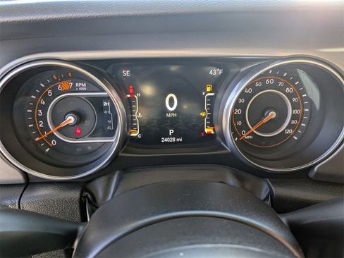 Used 2023 Jeep Wrangler Sport S image 18