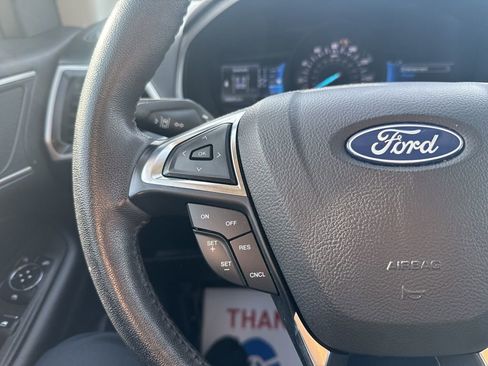 Used 2023 Ford Edge SEL image 17