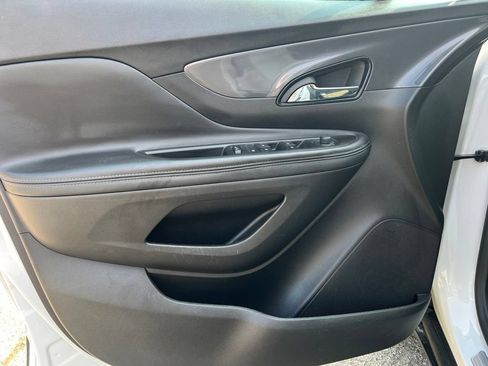 Used 2022 Buick Encore Preferred w/ Safety Package AWD/4WD image 13